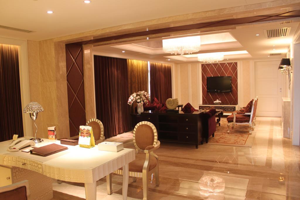 Yuehai Zhengzhou