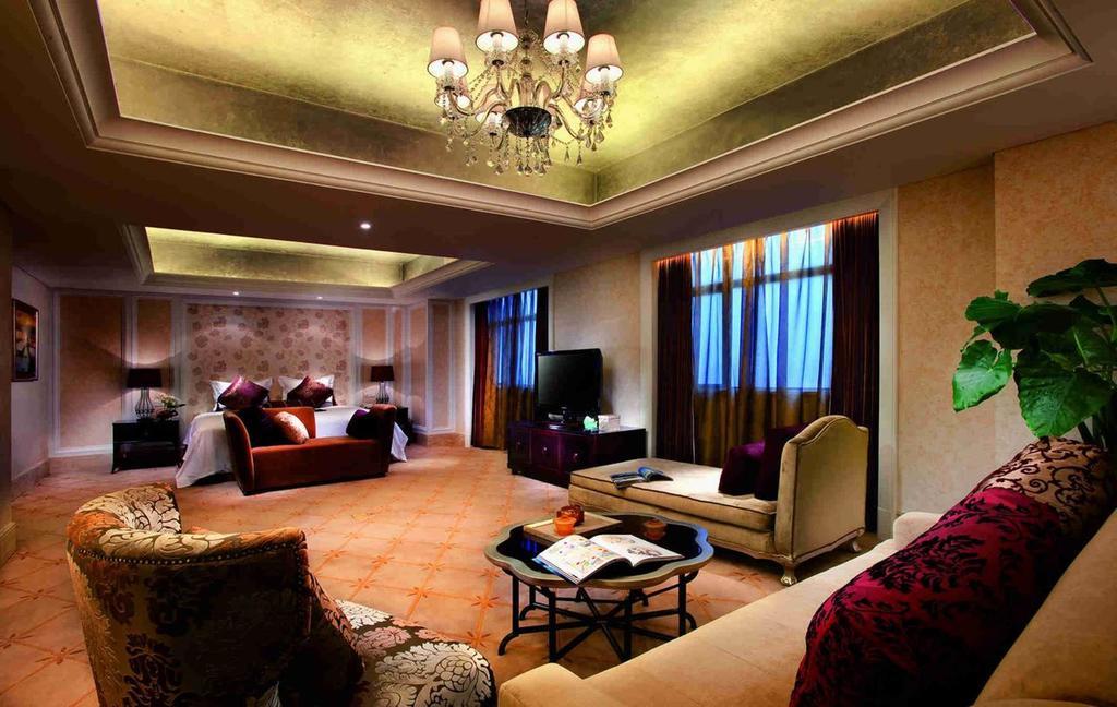 Yuehai Hotel